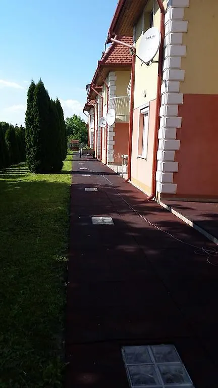 Boglarka Apartman Hajduszoboszlo Hungary